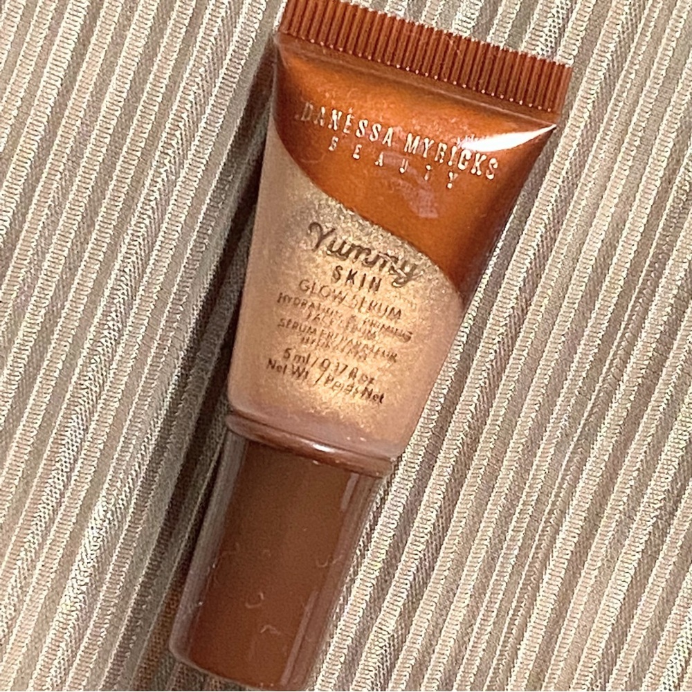 Danessa Myricks Beauty Yummy Skin Glow Serum 5 ml MAIN SQUEEZE Travel Size 5ml